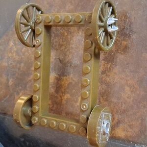 MEGA BLOKS WAGON/CATAPULT/CANNON WHEELS AND FRAME